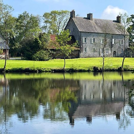 卡朗唐Domaine De L'Eau Partie住宿加早餐旅馆 外观 照片